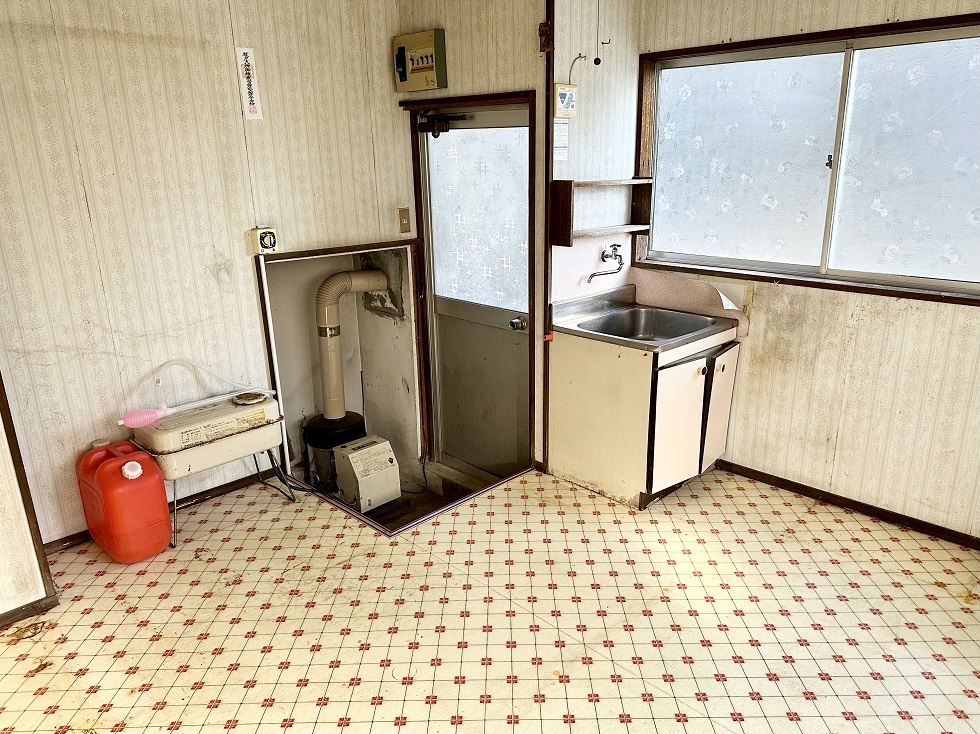 kitchen(2).jpeg